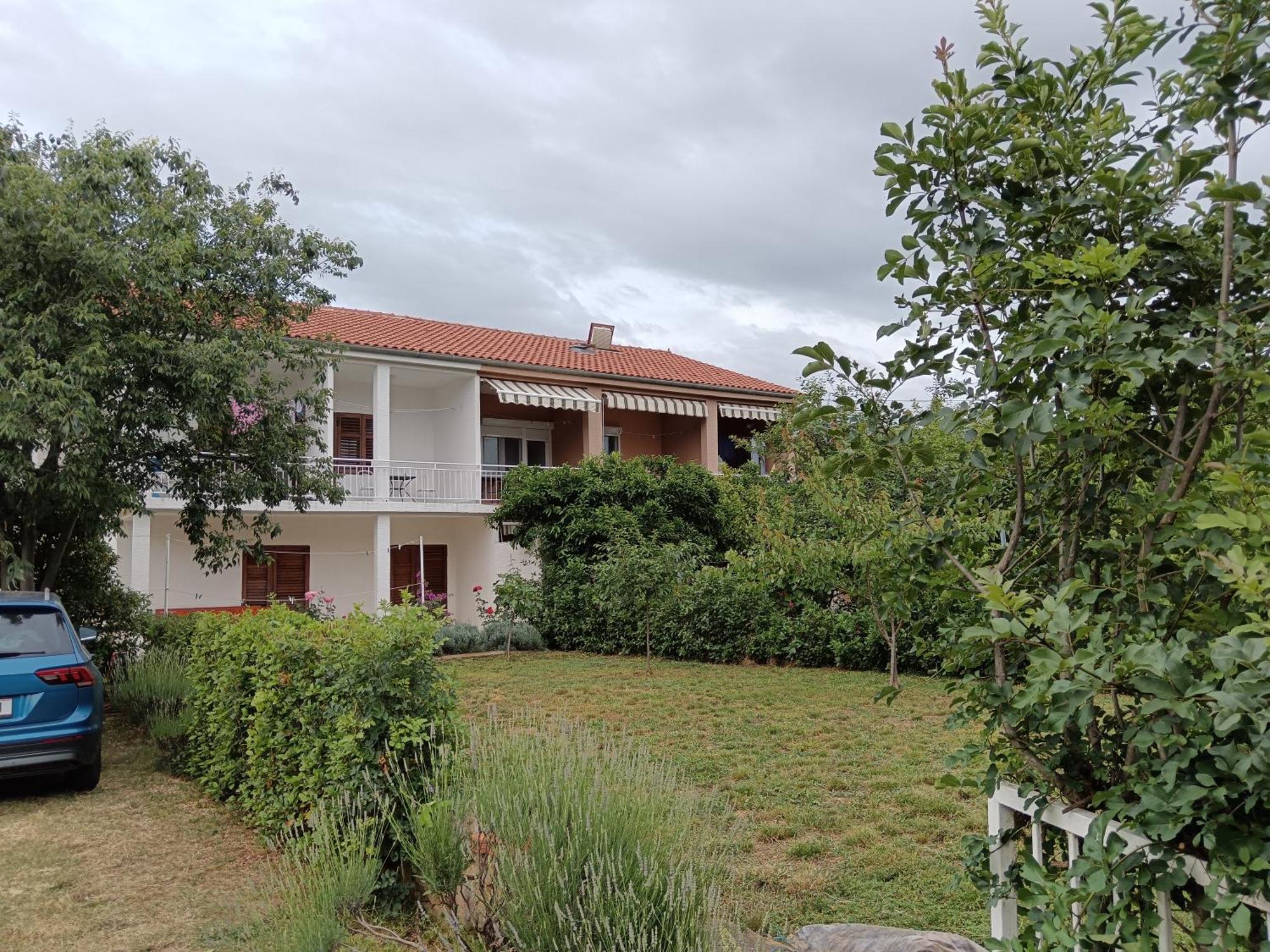 Apartments Lana Starigrad Paklenica Buitenkant foto